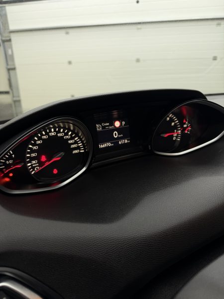 Peugeot 308 Facelift/Cutie Automata